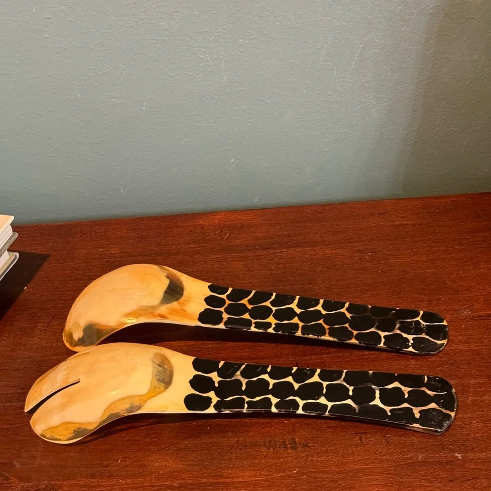 Carved Horn Spoon & Fork Salad Serving Set from Kenya - Cheetah Spot